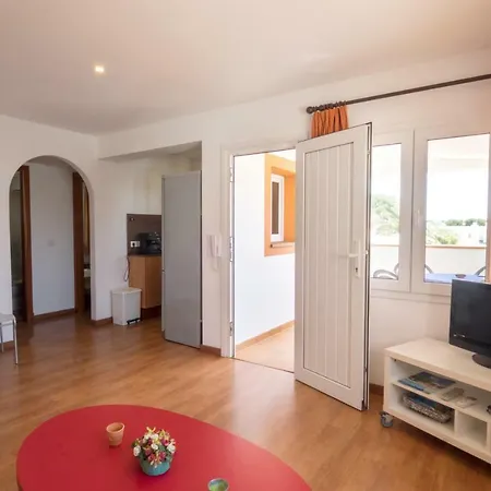 Llevant 11 E1 * קאלאן בוש